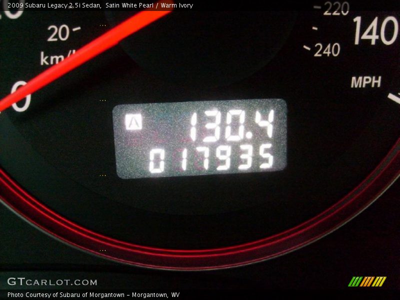 Satin White Pearl / Warm Ivory 2009 Subaru Legacy 2.5i Sedan