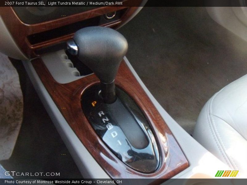 Light Tundra Metallic / Medium/Dark Flint 2007 Ford Taurus SEL