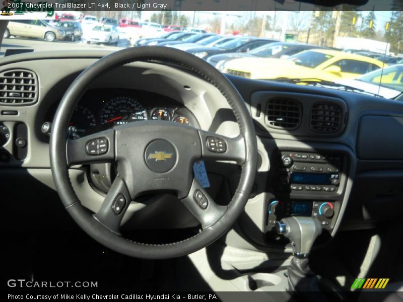 Black / Light Gray 2007 Chevrolet TrailBlazer LT 4x4