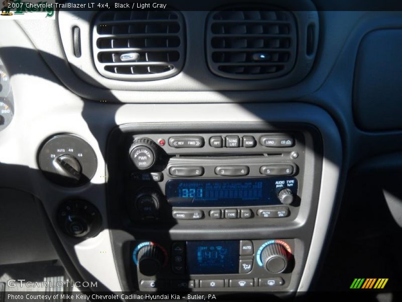 Black / Light Gray 2007 Chevrolet TrailBlazer LT 4x4