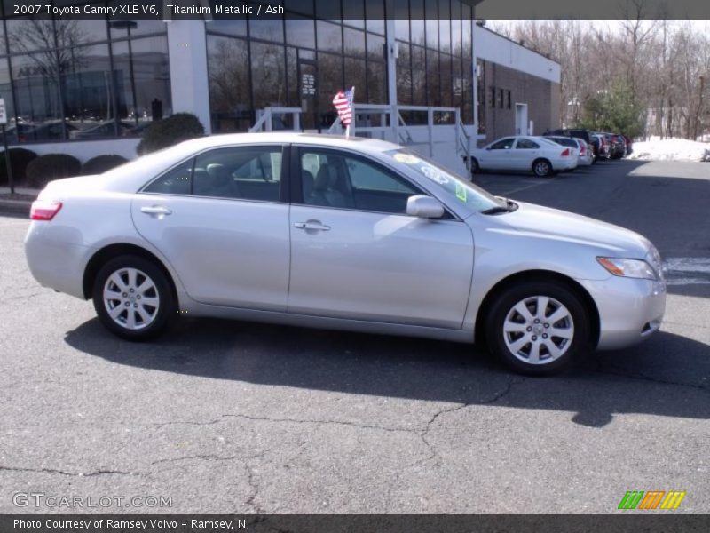 Titanium Metallic / Ash 2007 Toyota Camry XLE V6