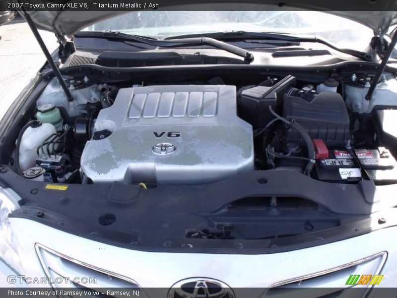 Titanium Metallic / Ash 2007 Toyota Camry XLE V6