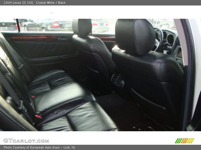 Crystal White / Black 2004 Lexus GS 300