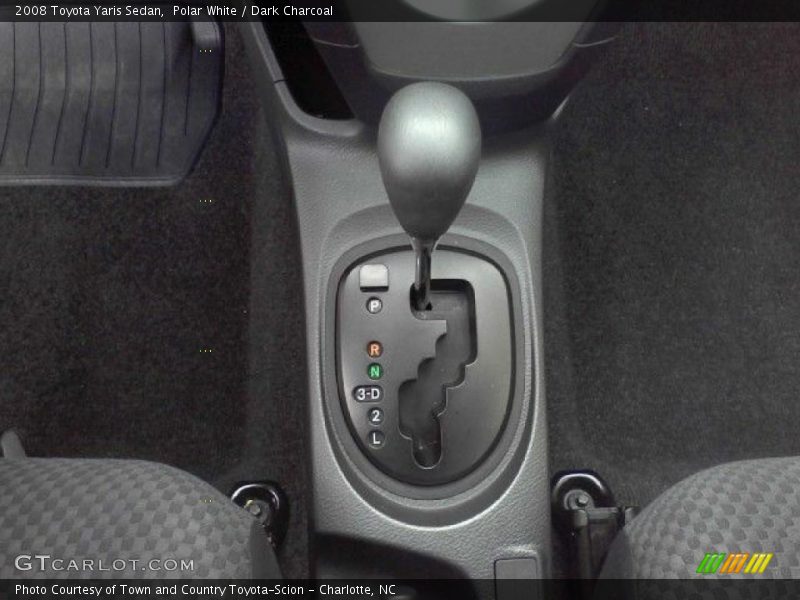 Polar White / Dark Charcoal 2008 Toyota Yaris Sedan