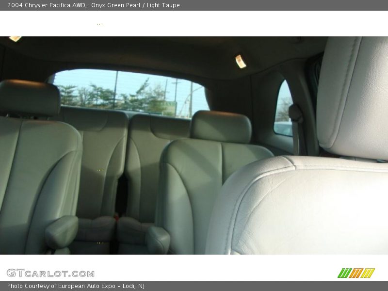 Onyx Green Pearl / Light Taupe 2004 Chrysler Pacifica AWD