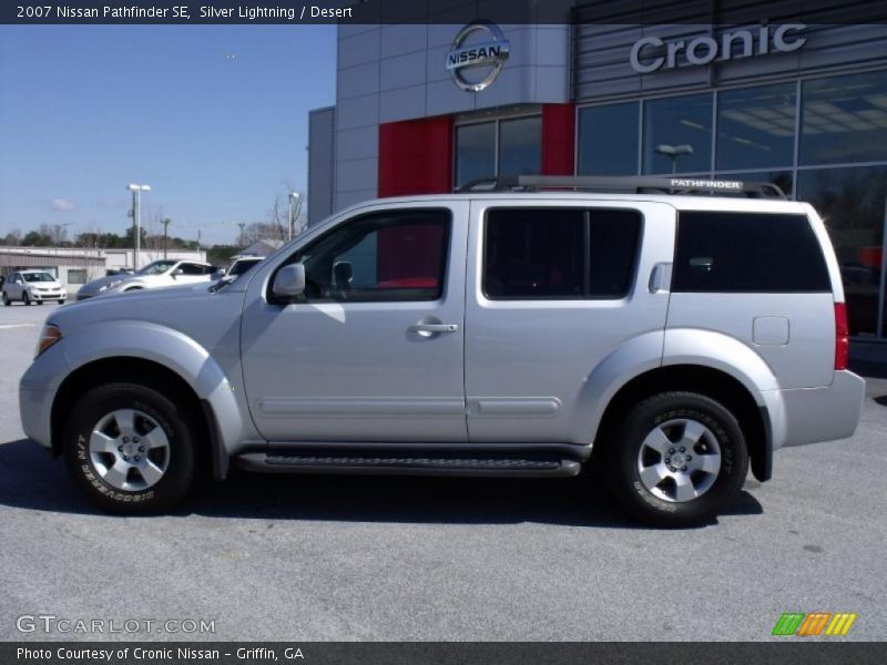 Silver Lightning / Desert 2007 Nissan Pathfinder SE