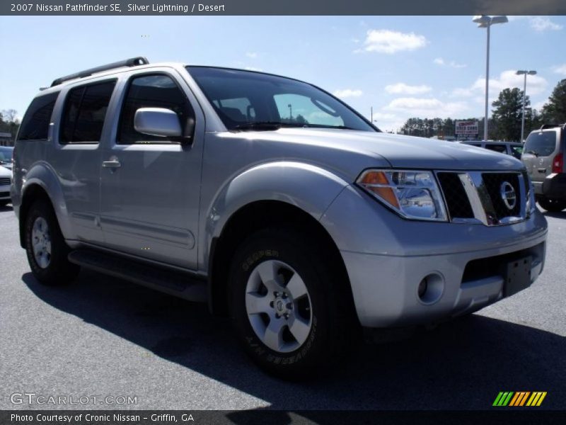 Silver Lightning / Desert 2007 Nissan Pathfinder SE