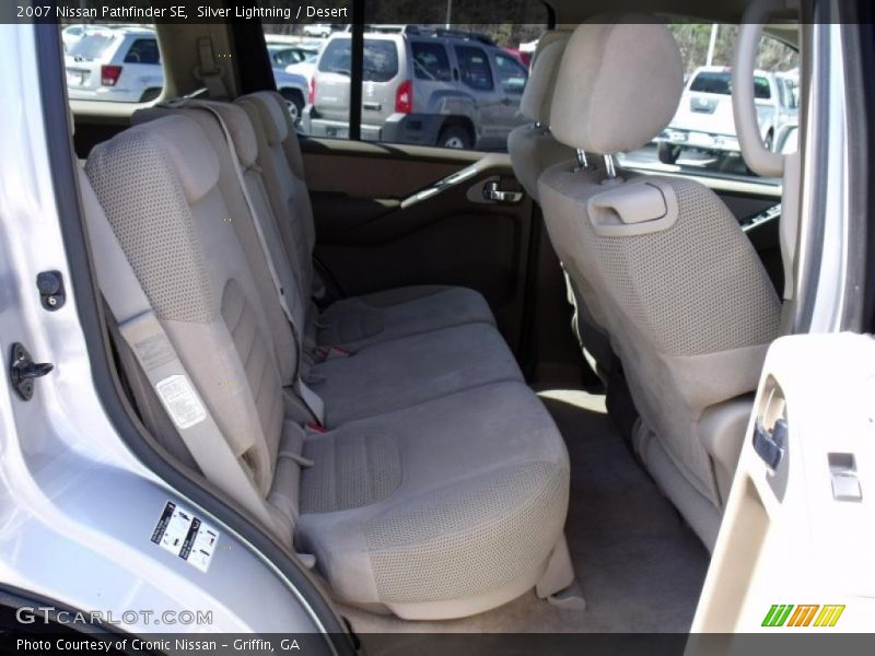 Silver Lightning / Desert 2007 Nissan Pathfinder SE