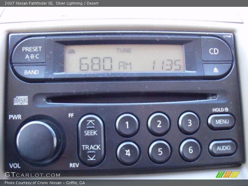 Silver Lightning / Desert 2007 Nissan Pathfinder SE