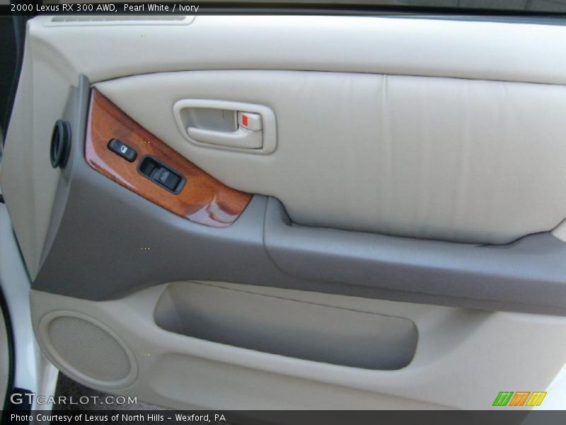 Pearl White / Ivory 2000 Lexus RX 300 AWD
