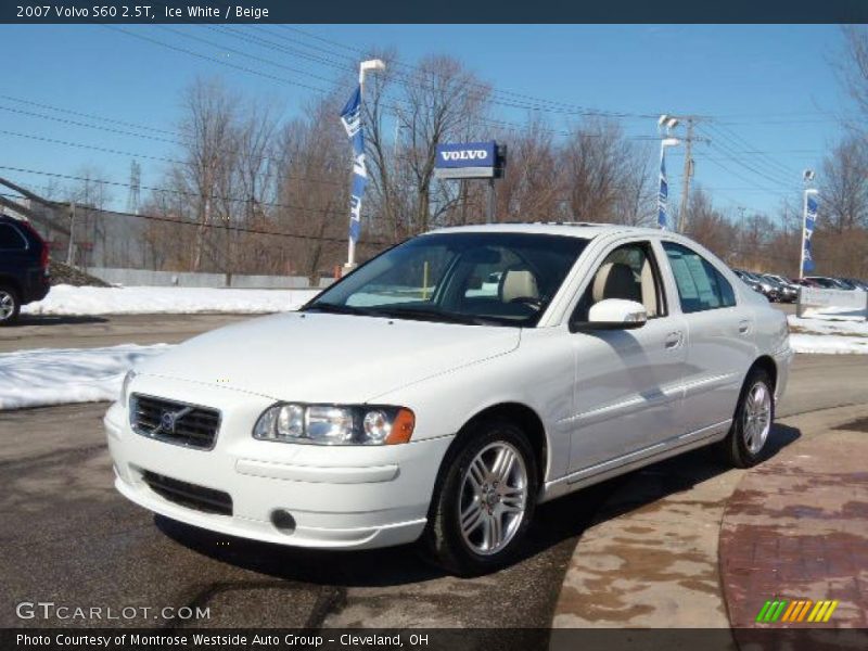Ice White / Beige 2007 Volvo S60 2.5T