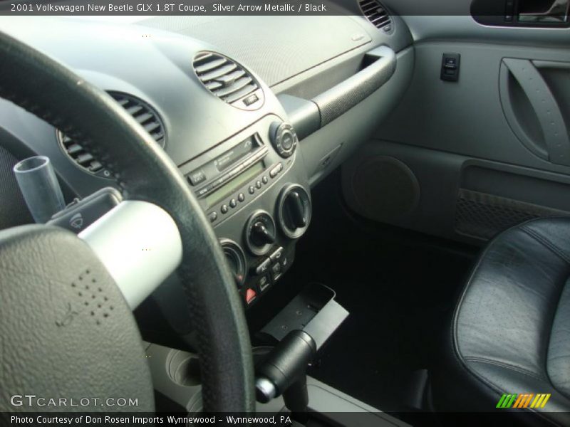 Silver Arrow Metallic / Black 2001 Volkswagen New Beetle GLX 1.8T Coupe
