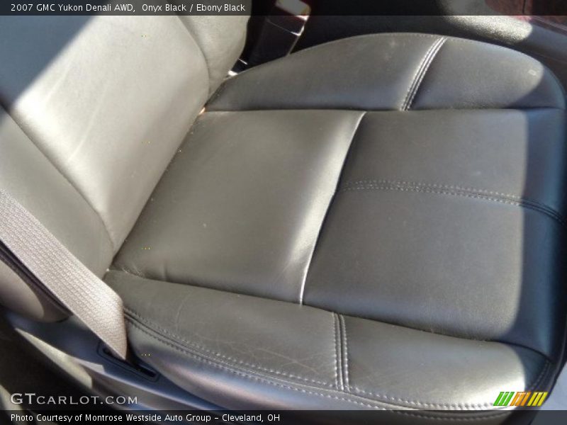 Onyx Black / Ebony Black 2007 GMC Yukon Denali AWD