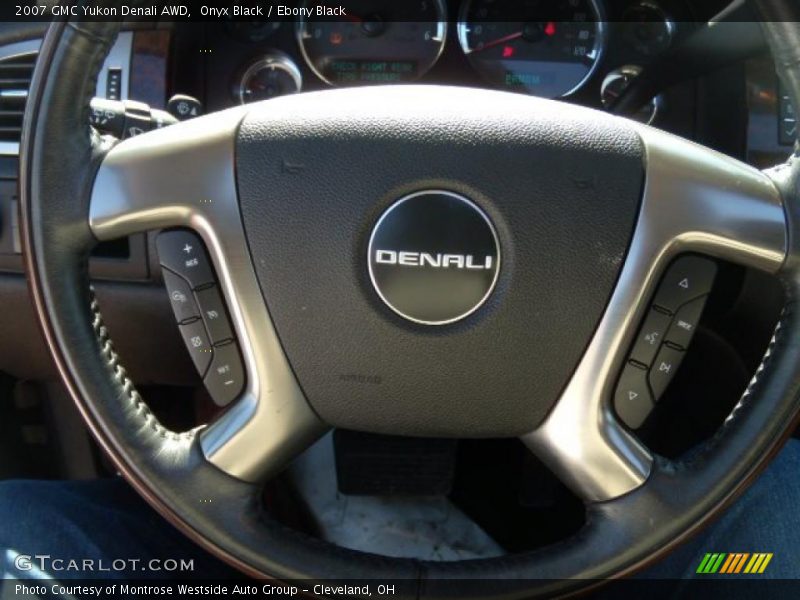 Onyx Black / Ebony Black 2007 GMC Yukon Denali AWD