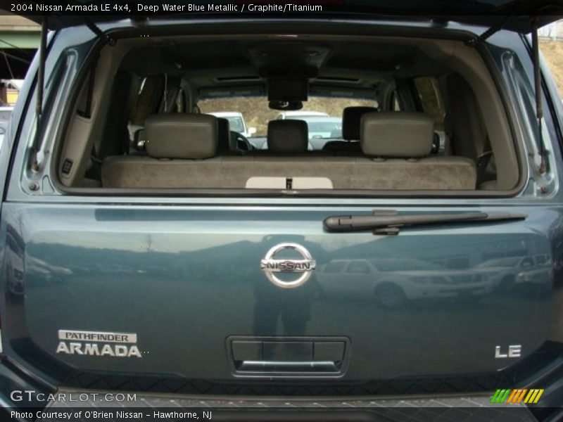 Deep Water Blue Metallic / Graphite/Titanium 2004 Nissan Armada LE 4x4