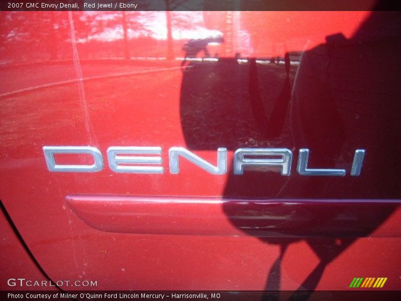 Red Jewel / Ebony 2007 GMC Envoy Denali