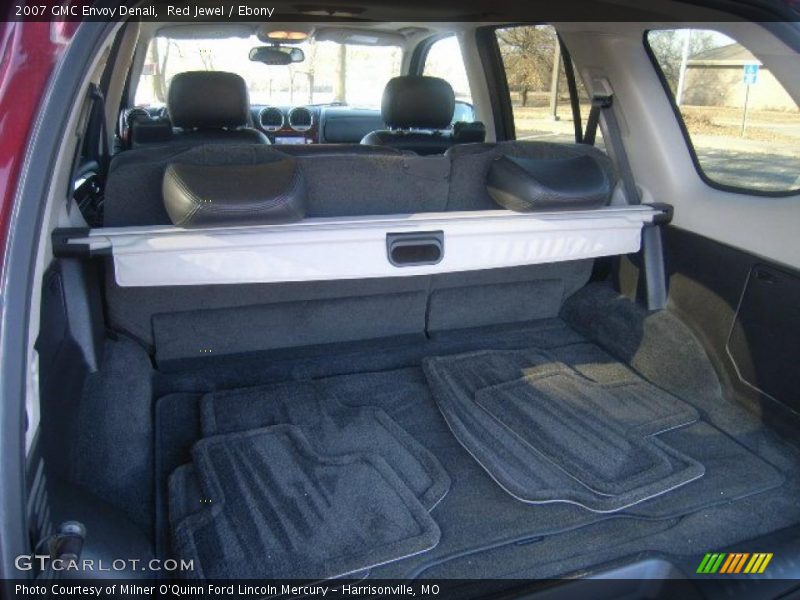 Red Jewel / Ebony 2007 GMC Envoy Denali