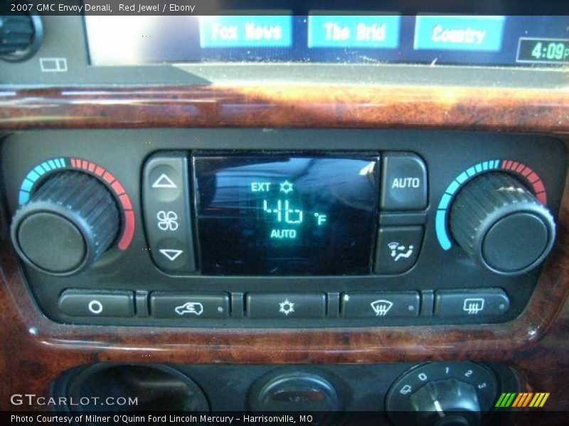 Red Jewel / Ebony 2007 GMC Envoy Denali