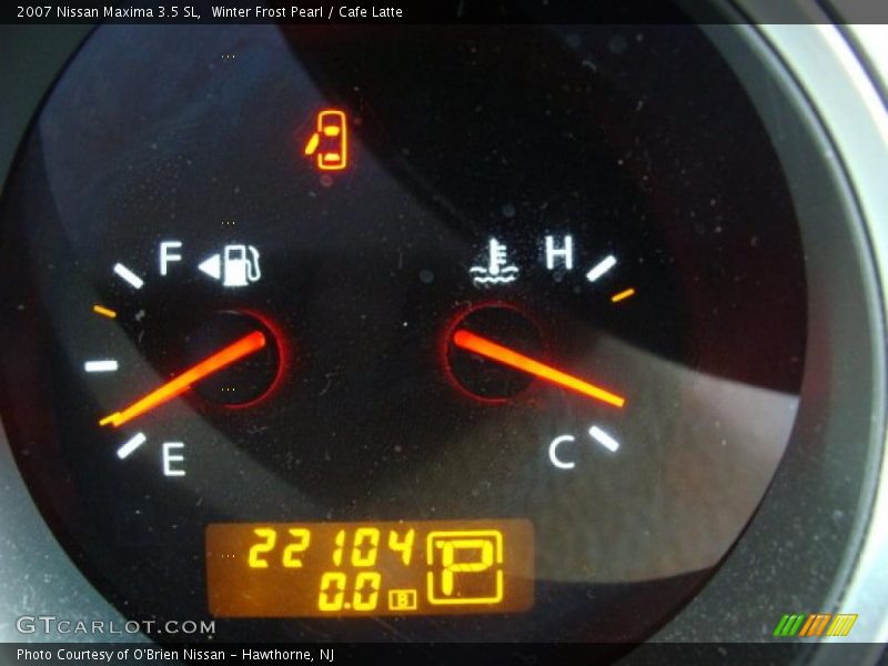 Winter Frost Pearl / Cafe Latte 2007 Nissan Maxima 3.5 SL