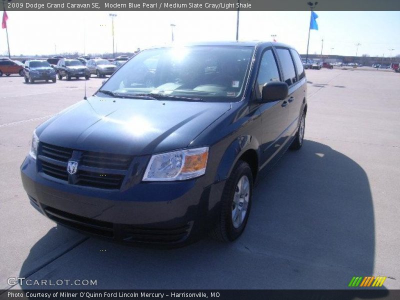 Modern Blue Pearl / Medium Slate Gray/Light Shale 2009 Dodge Grand Caravan SE