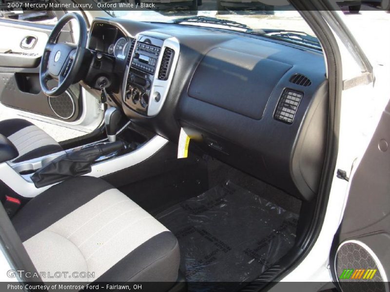Oxford White / Black 2007 Mercury Mariner Luxury