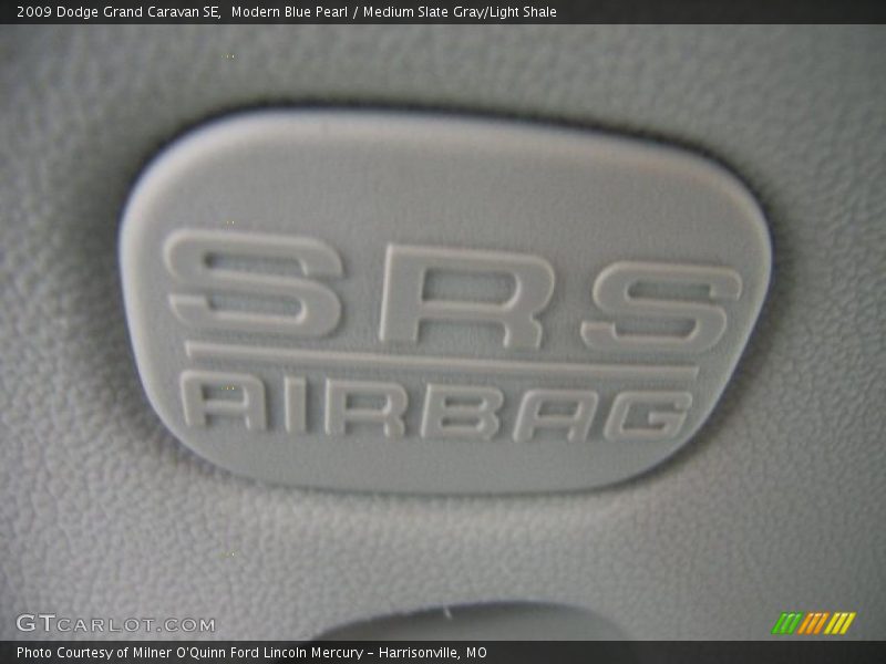 Modern Blue Pearl / Medium Slate Gray/Light Shale 2009 Dodge Grand Caravan SE