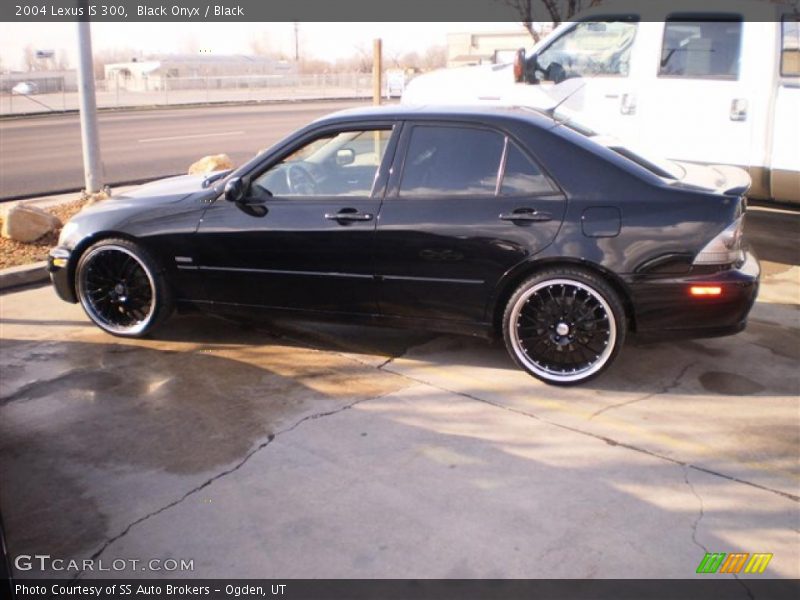 Black Onyx / Black 2004 Lexus IS 300