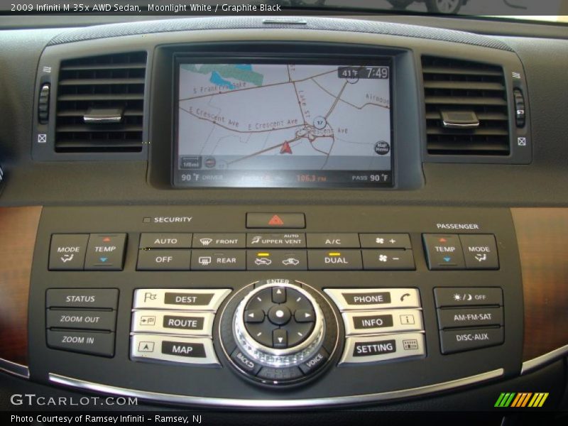 Moonlight White / Graphite Black 2009 Infiniti M 35x AWD Sedan