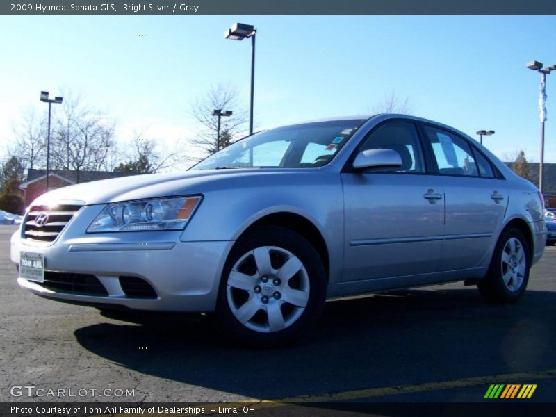 Bright Silver / Gray 2009 Hyundai Sonata GLS