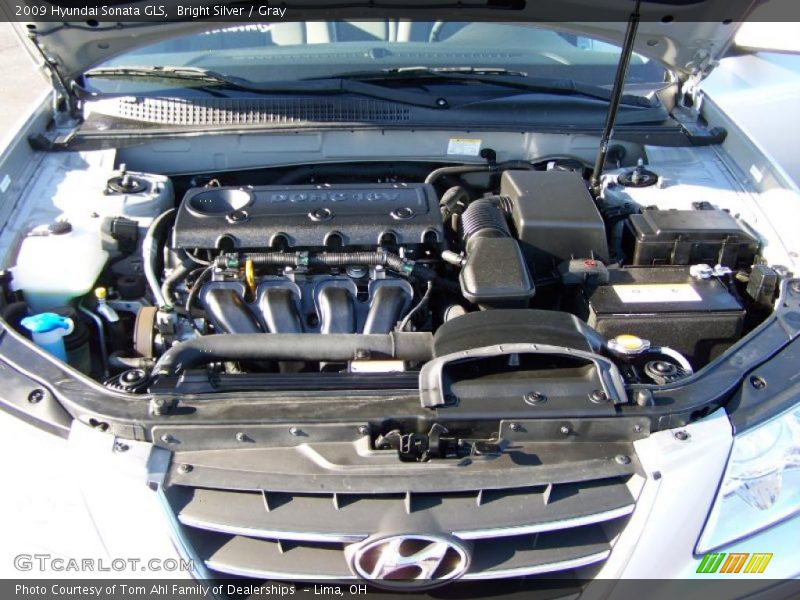Bright Silver / Gray 2009 Hyundai Sonata GLS