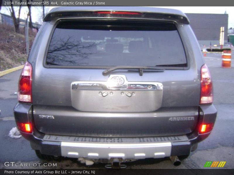 Galactic Gray Mica / Stone 2004 Toyota 4Runner SR5 4x4