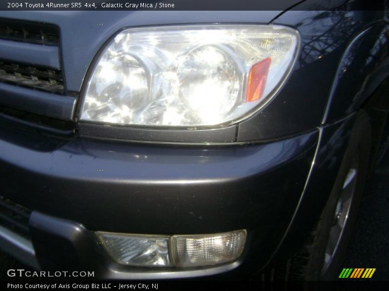 Galactic Gray Mica / Stone 2004 Toyota 4Runner SR5 4x4