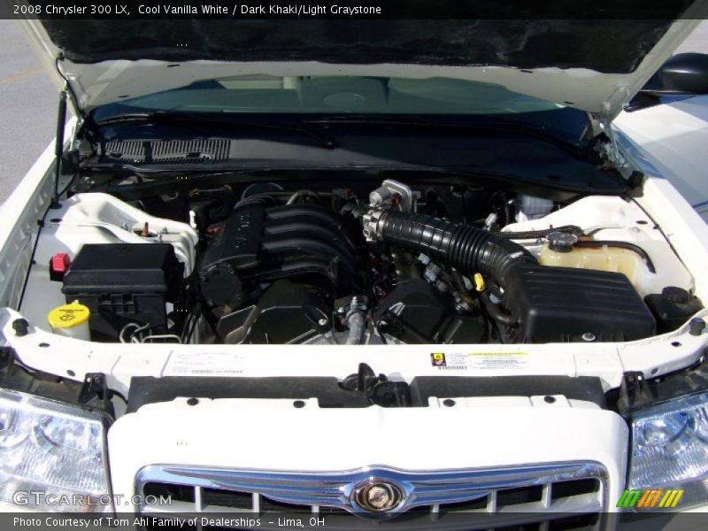 Cool Vanilla White / Dark Khaki/Light Graystone 2008 Chrysler 300 LX
