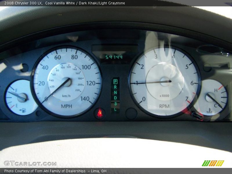 Cool Vanilla White / Dark Khaki/Light Graystone 2008 Chrysler 300 LX