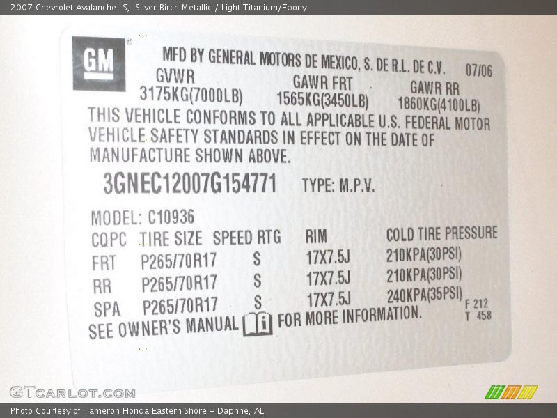 Silver Birch Metallic / Light Titanium/Ebony 2007 Chevrolet Avalanche LS
