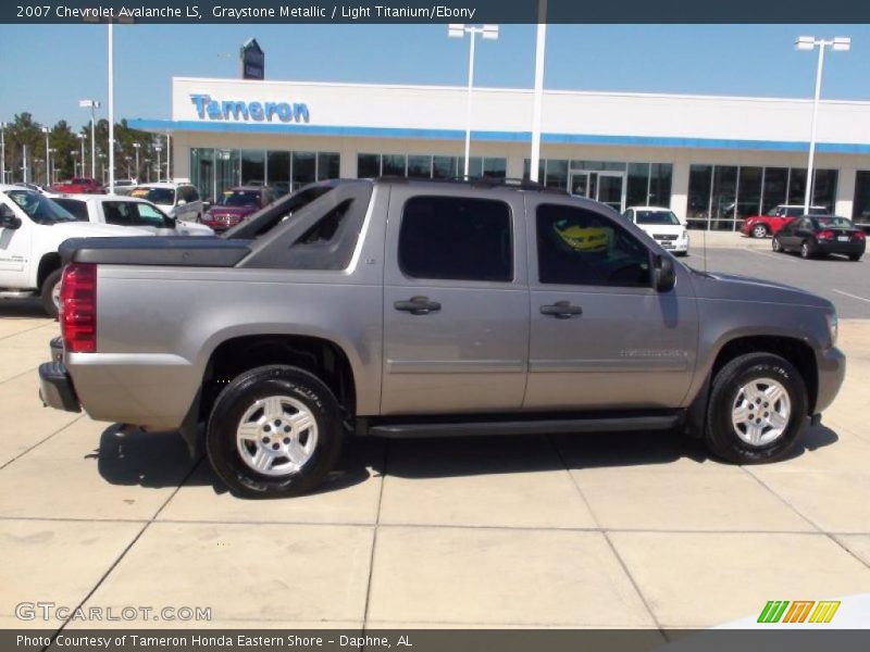 Graystone Metallic / Light Titanium/Ebony 2007 Chevrolet Avalanche LS