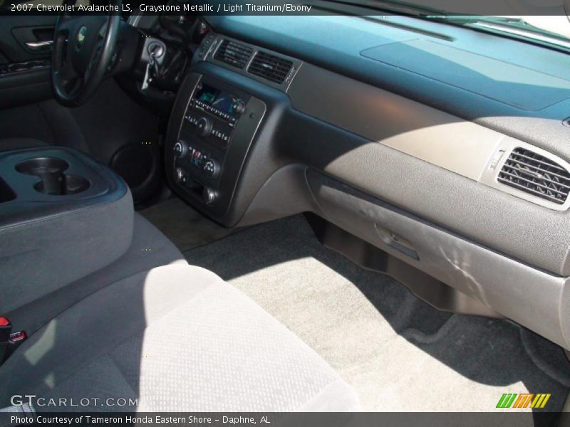 Graystone Metallic / Light Titanium/Ebony 2007 Chevrolet Avalanche LS