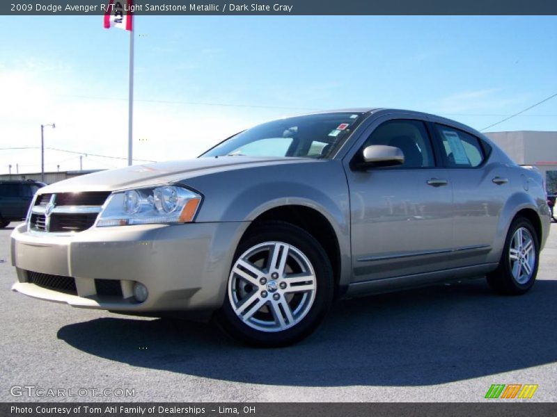 Light Sandstone Metallic / Dark Slate Gray 2009 Dodge Avenger R/T