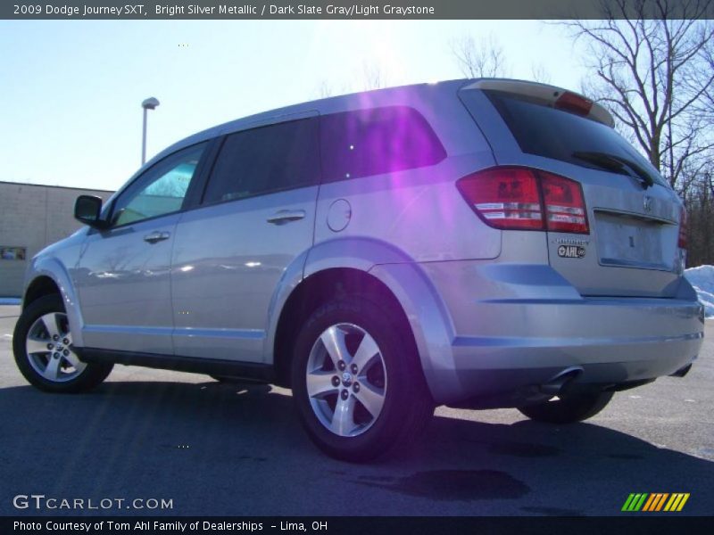 Bright Silver Metallic / Dark Slate Gray/Light Graystone 2009 Dodge Journey SXT