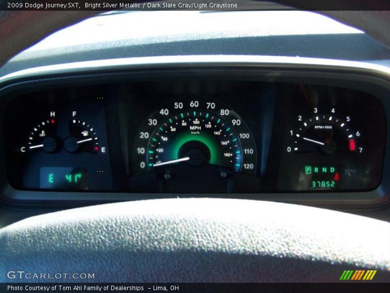 Bright Silver Metallic / Dark Slate Gray/Light Graystone 2009 Dodge Journey SXT