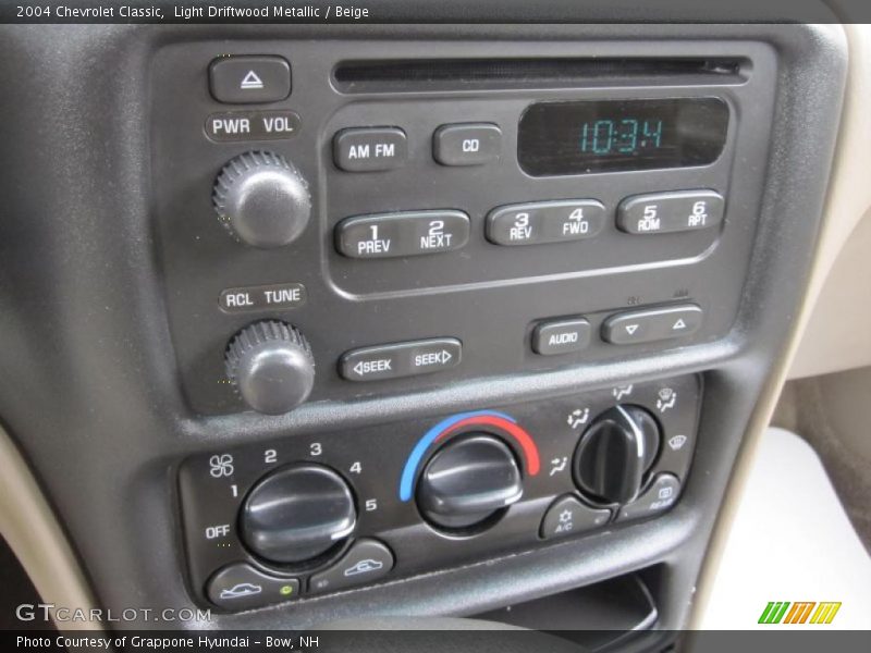 Light Driftwood Metallic / Beige 2004 Chevrolet Classic
