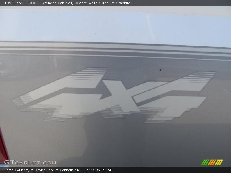 Oxford White / Medium Graphite 1997 Ford F250 XLT Extended Cab 4x4
