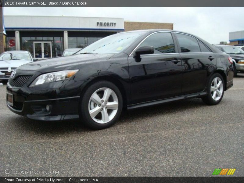 Black / Dark Charcoal 2010 Toyota Camry SE