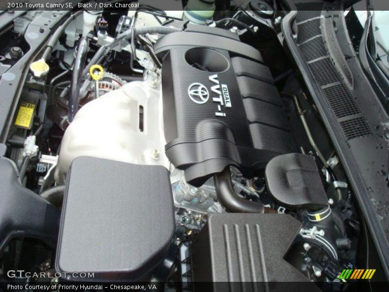 Black / Dark Charcoal 2010 Toyota Camry SE