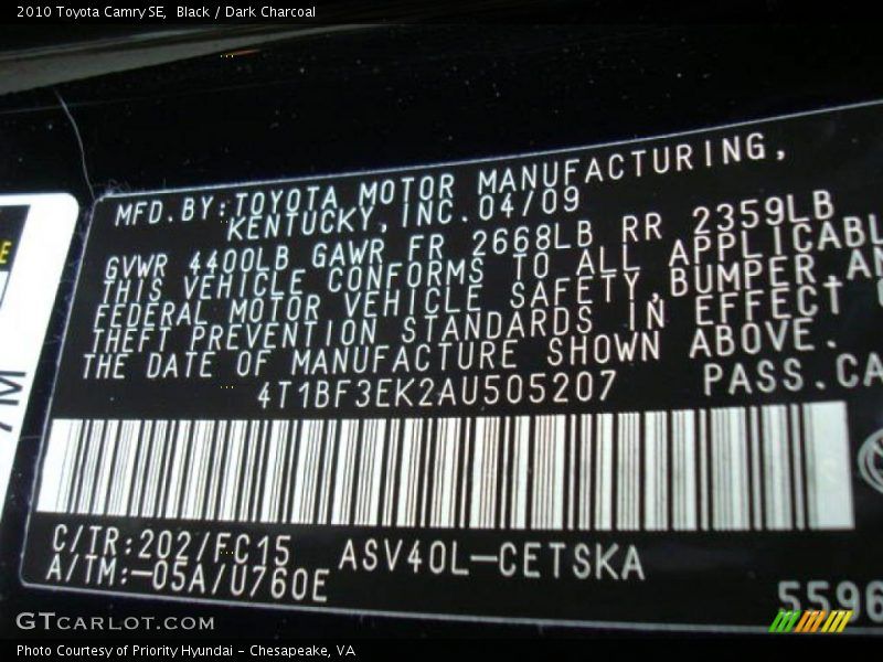 Black / Dark Charcoal 2010 Toyota Camry SE