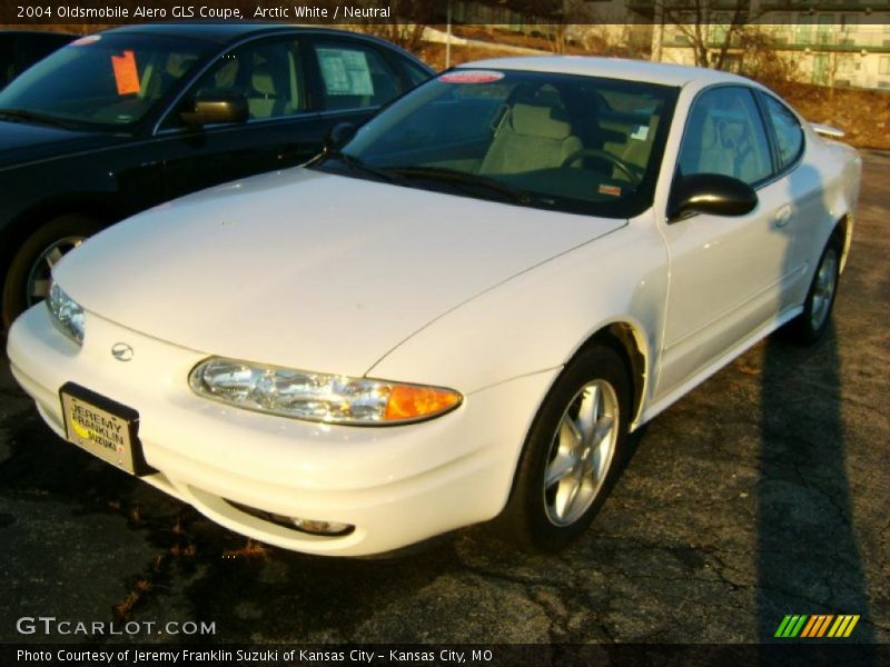Arctic White / Neutral 2004 Oldsmobile Alero GLS Coupe