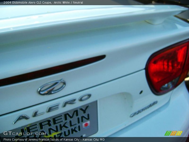 Arctic White / Neutral 2004 Oldsmobile Alero GLS Coupe