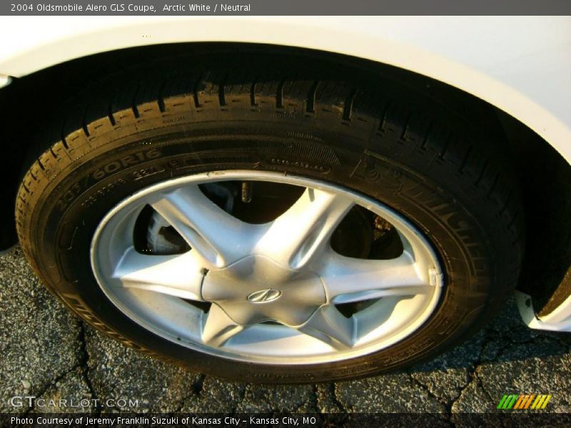 Arctic White / Neutral 2004 Oldsmobile Alero GLS Coupe