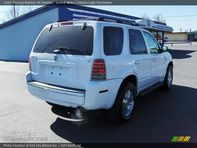 Oxford White / Pebble/Light Parchment 2005 Mercury Mariner V6 Premier