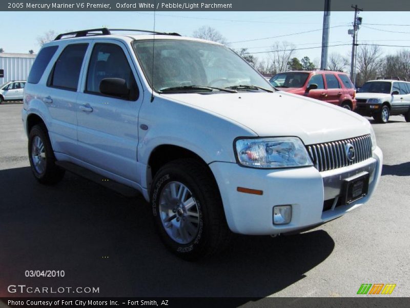 Oxford White / Pebble/Light Parchment 2005 Mercury Mariner V6 Premier